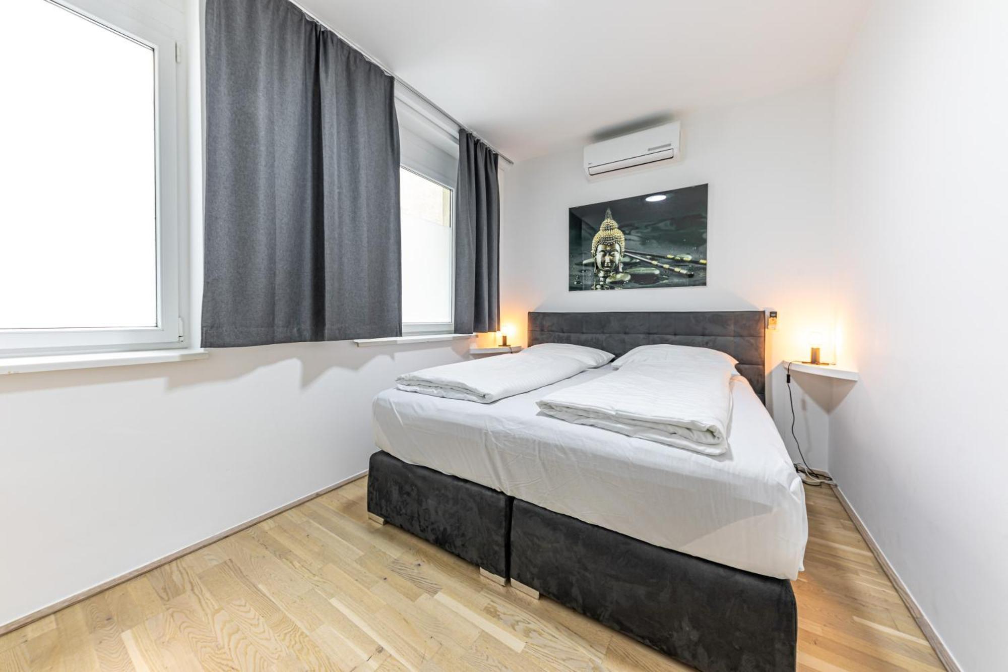 Christian Apartments Oper - Contactless Check In Vienna Esterno foto